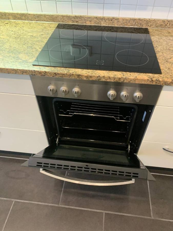 Mainpark Apartment 4 Schlafzimmer Bis Zu 10 Personen Direkt Ueber Aschaffapartment Bei Aschaffenburg Mainaschaff Exteriör bild