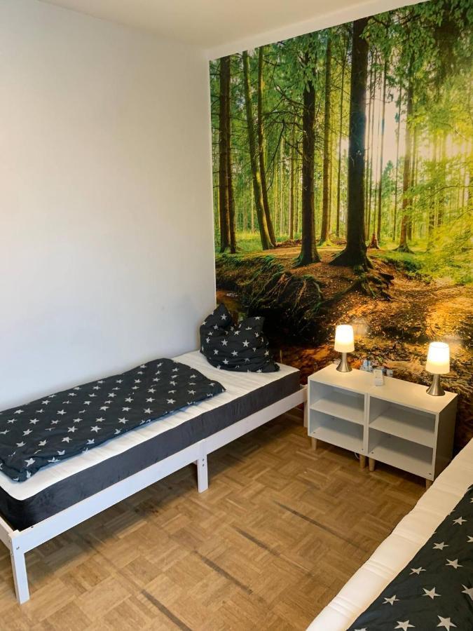 Mainpark Apartment 4 Schlafzimmer Bis Zu 10 Personen Direkt Ueber Aschaffapartment Bei Aschaffenburg Mainaschaff Exteriör bild